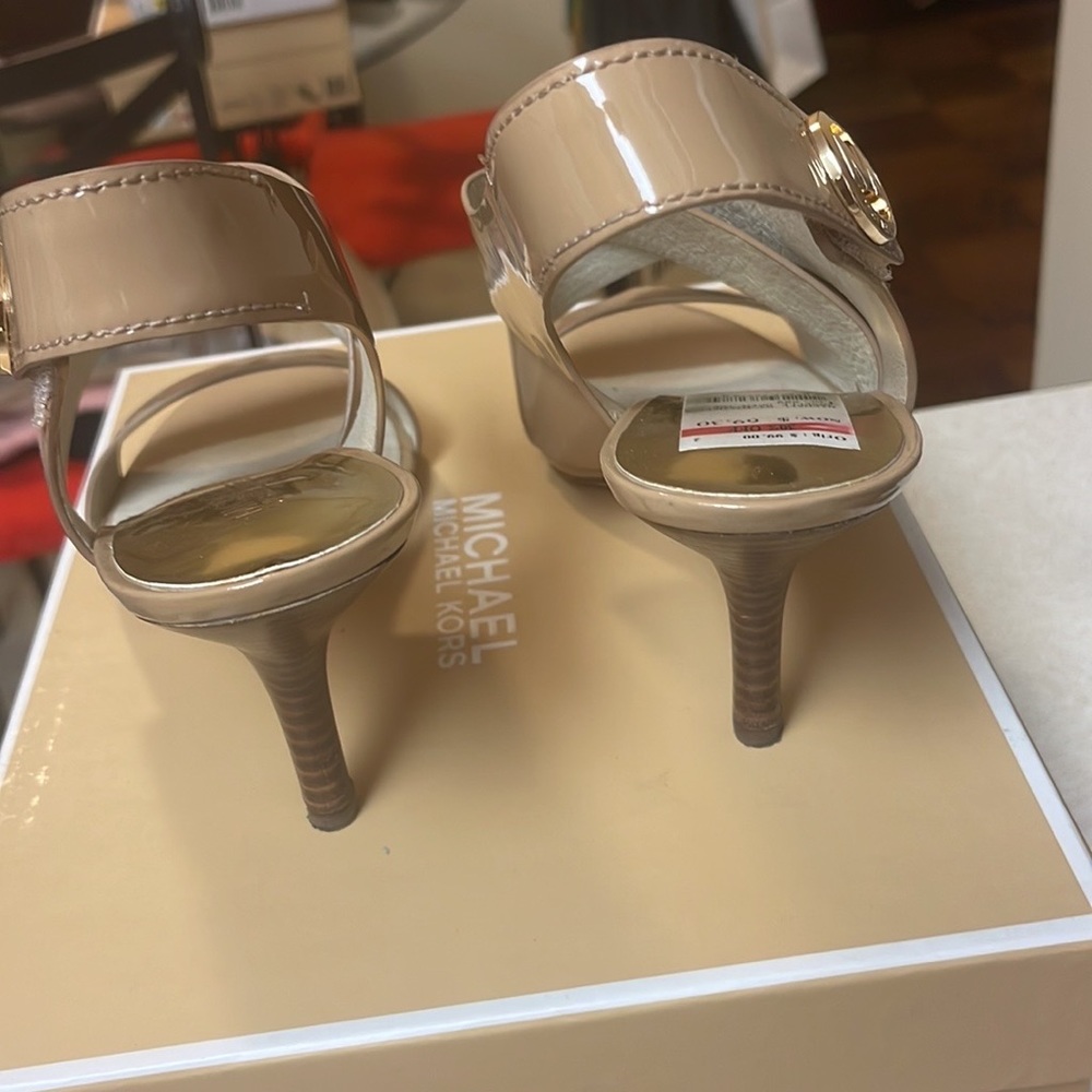 Women shoes , worn once